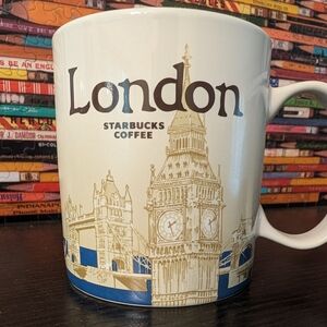 2015 Starbucks London Skyline Mug in Cream and Blue